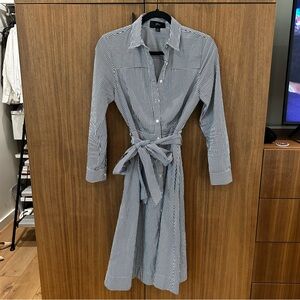 Jcrew blue and white stressed dress